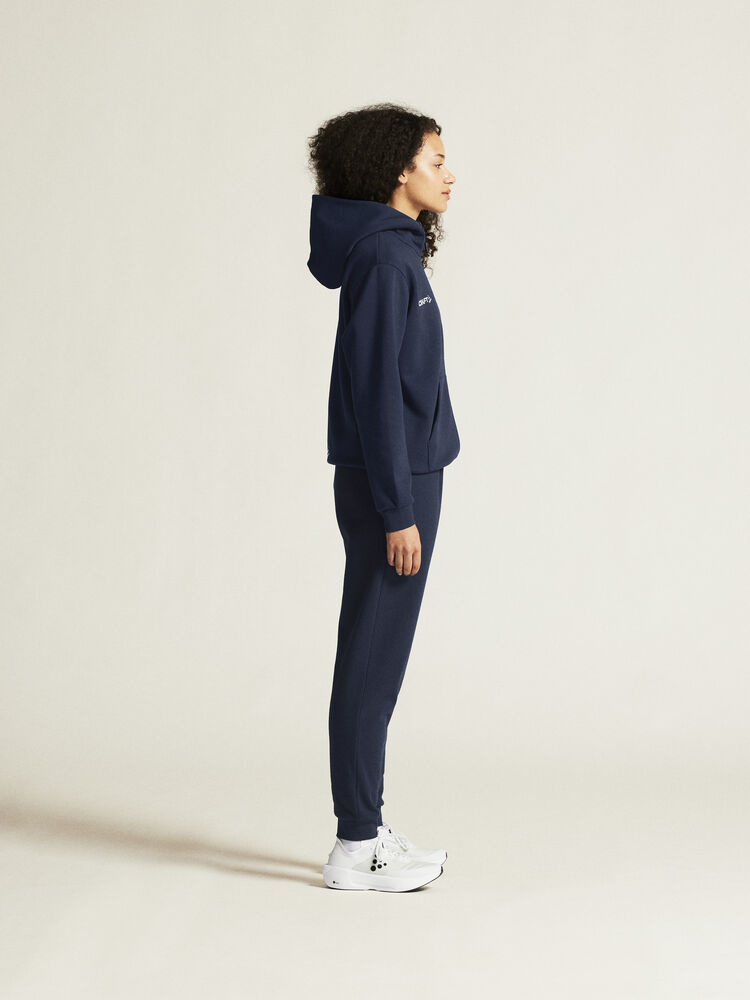 1915296-390000_Community 2 Logo FZ Hoodie W_closeup2