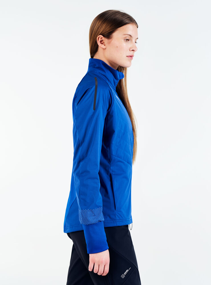 1912525-346000_ADV Nordic Ski Club Jacket W_Closeup3
