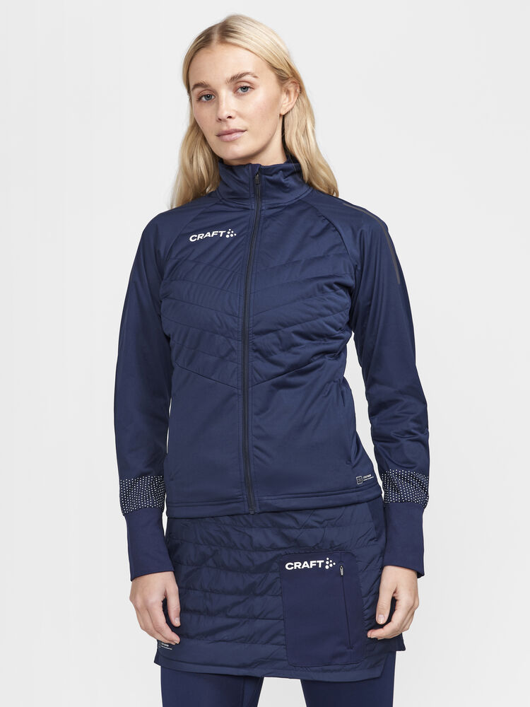 1912525-396000_ADV Nordic Ski Club Jacket W_Closeup1