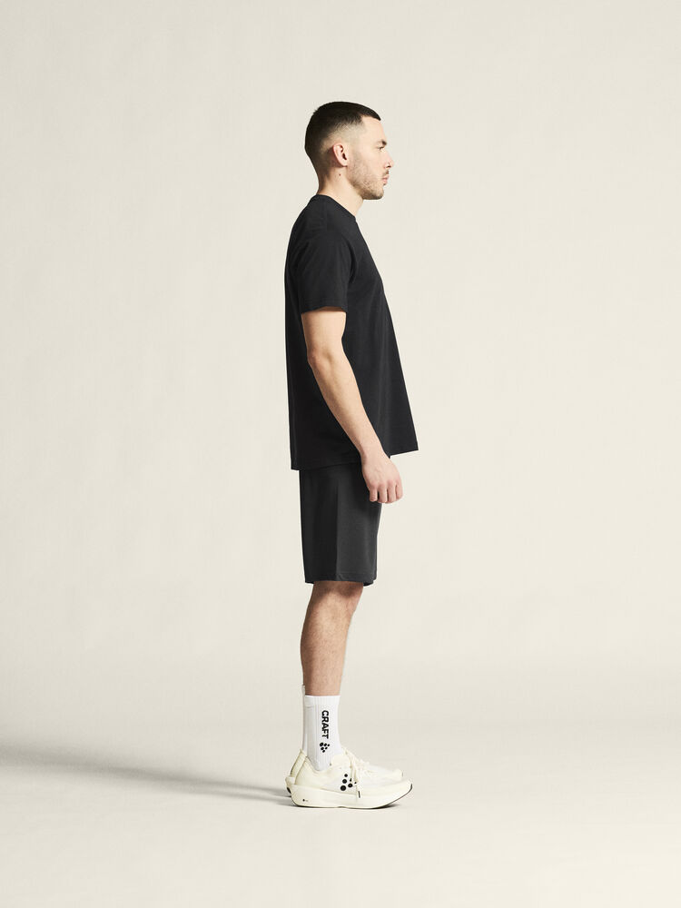 1915301-999000_Community 2 Tee M_closeup2