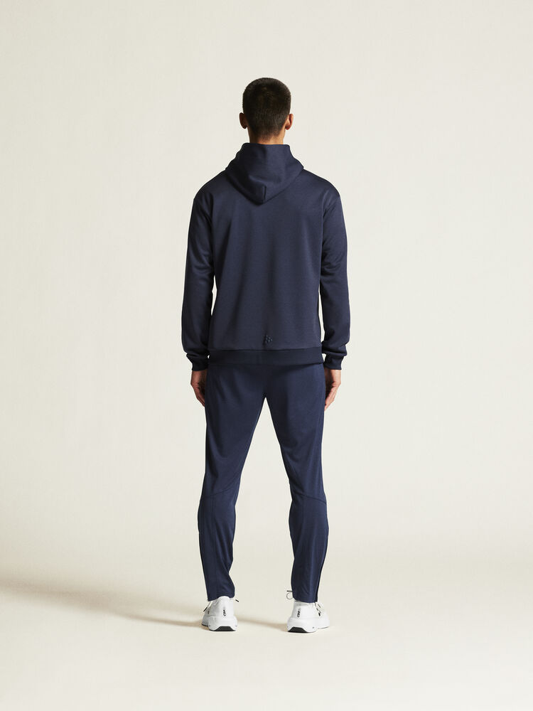 1915309-390000_Community 2 Function Hoodie M_closeup3